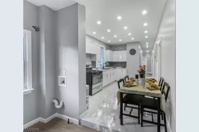39 Brookdale Ave, Newark, NJ 07106 - Photo 2