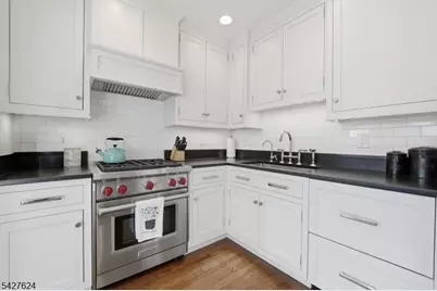 1116 Broad St, Bloomfield Twp., NJ 07003 - Photo 8