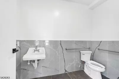 1108 McBride Ave, Woodland Park, NJ 07424 - Photo 16
