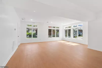 1108 McBride Ave, Woodland Park, NJ 07424 - Photo 10