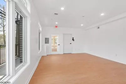 1108 McBride Ave, Woodland Park, NJ 07424 - Photo 12