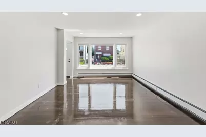 325 Schley St, Newark, NJ 07112 - Photo 2