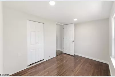 325 Schley St, Newark, NJ 07112 - Photo 14