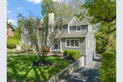 372 Wyoming Ave, Millburn, NJ 07041 - Photo 48