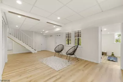 372 Wyoming Ave, Millburn, NJ 07041 - Photo 40