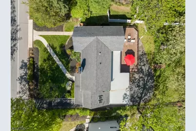 372 Wyoming Ave, Millburn, NJ 07041 - Photo 46