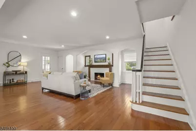372 Wyoming Ave, Millburn, NJ 07041 - Photo 10