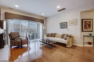 10402 Warren's Way, Wanaque, NJ 07465 - Photo 2