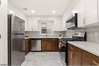 148 N Munn Ave, East Orange, NJ 07017 - Photo 2