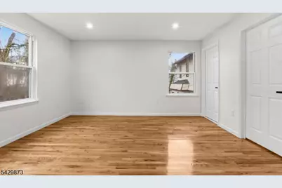 148 N Munn Ave, East Orange, NJ 07017 - Photo 34