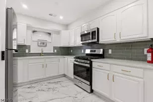 148 N Munn Ave, East Orange, NJ 07017 - Photo 18