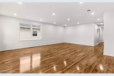 148 N Munn Ave, East Orange, NJ 07017 - Photo 38