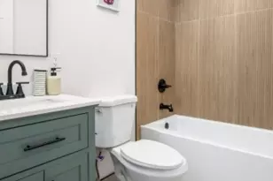 148 N Munn Ave, East Orange, NJ 07017 - Photo 8
