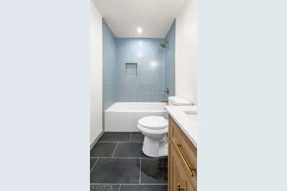 148 N Munn Ave, East Orange, NJ 07017 - Photo 14