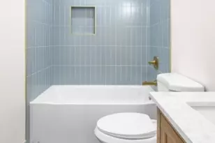 148 N Munn Ave, East Orange, NJ 07017 - Photo 14
