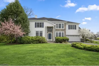 48 Bovensiepen Ct, Roseland, NJ 07068 - Photo 2