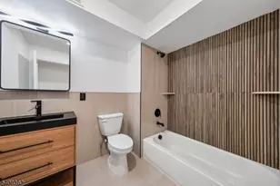 52 James St Unit, Newark, NJ 07102 - Photo 10