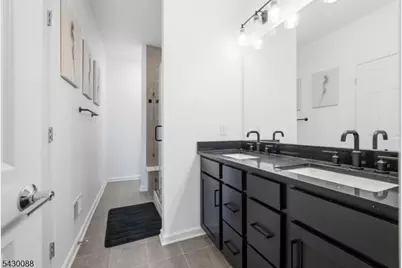 1 Sadie Cir #1101, Union Township, NJ 07083 - Photo 16