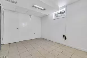 179 Valley View Rd, Hillside, NJ 07205 - Photo 16