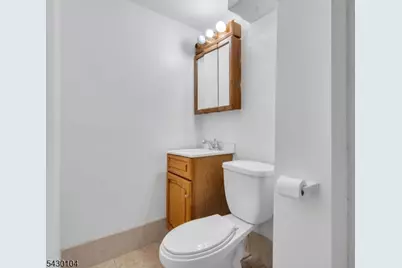 179 Valley View Rd, Hillside, NJ 07205 - Photo 18