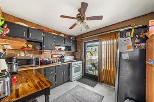 124 W 10th Ave, Roselle, NJ 07203 - Photo 6