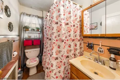 124 W 10th Ave, Roselle, NJ 07203 - Photo 10