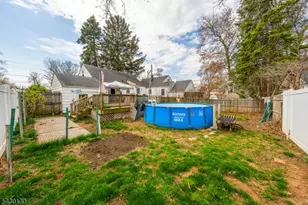 124 W 10th Ave, Roselle, NJ 07203 - Photo 16