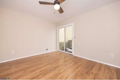 7 Lake Ct, Raritan Township, NJ 08822 - Photo 12