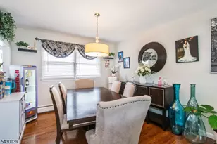 8 Kennedy Dr, Fairfield, NJ 07004 - Photo 6