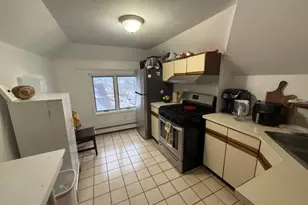 425 Greylock Pkwy, Belleville, NJ 07109 - Photo 6