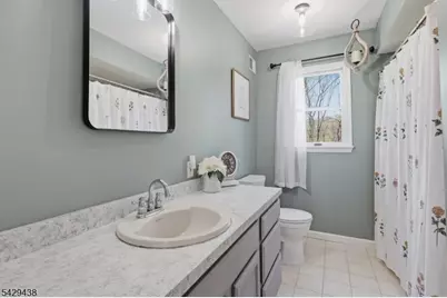 11 Victoria Crossing Rd, Knowlton Township, NJ 07832 - Photo 12