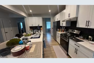 2 Drake Ct, Washington Township, NJ 07882 - Photo 2