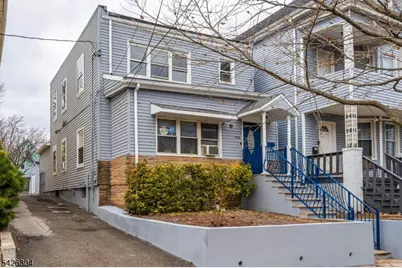 526 Jackson Ave, Elizabeth, NJ 07201 - Photo 1