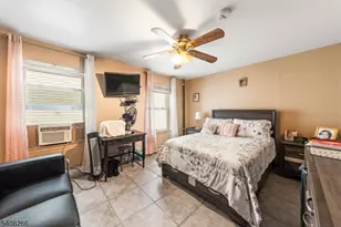 526 Jackson Ave, Elizabeth, NJ 07201 - Photo 16