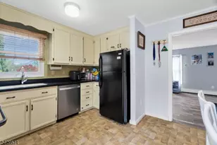 140 Papscoe Rd, West Milford, NJ 07421 - Photo 20