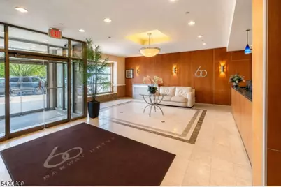 60 Parkway Dr Unit #9B, East Orange, NJ 07017 - Photo 10