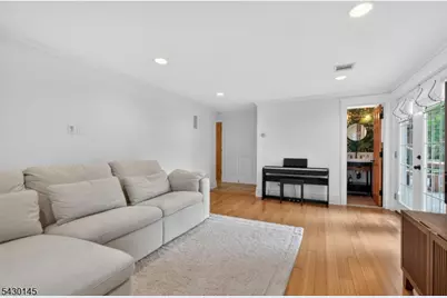32 Bergen Rd, New Providence, NJ 07974 - Photo 16