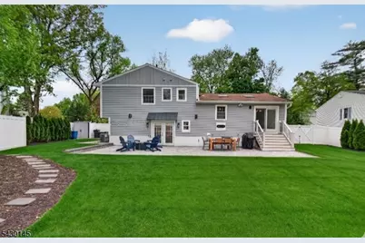 32 Bergen Rd, New Providence, NJ 07974 - Photo 2