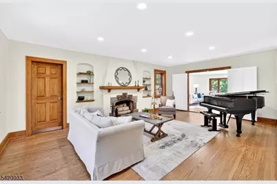 184 Old Short Hills Rd, Millburn, NJ 07078 - Photo 10