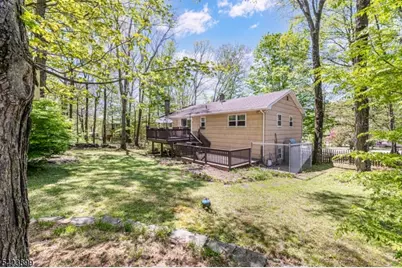 31 Lounsberry Hollow Rd, Vernon, NJ 07461 - Photo 28