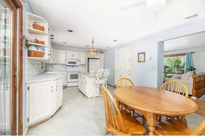 31 Lounsberry Hollow Rd, Vernon, NJ 07461 - Photo 10