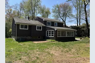 56 Fairway Dr, East Hanover Township, NJ 07936 - Photo 20