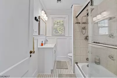 1012 Falls Ter, Union Township, NJ 07083 - Photo 8