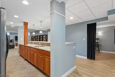 384 Bennetts Ln, Franklin Township, NJ 08873 - Photo 28