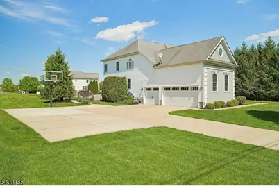 384 Bennetts Ln, Franklin Township, NJ 08873 - Photo 36