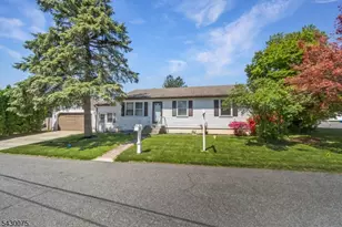 355 Kent St, Phillipsburg, NJ 08865 - Photo 1