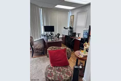 186 E Black Well St, Dover, NJ 07801 - Photo 4