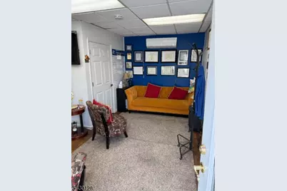 186 E Black Well St, Dover, NJ 07801 - Photo 6