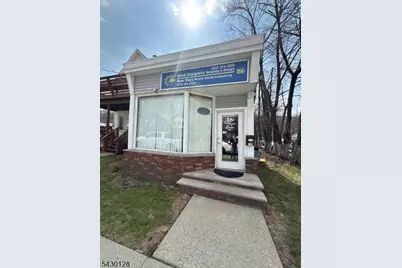 186 E Black Well St, Dover, NJ 07801 - Photo 2
