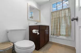 34 Hillsborough Ct, Rockaway Township, NJ 07866 - Photo 20